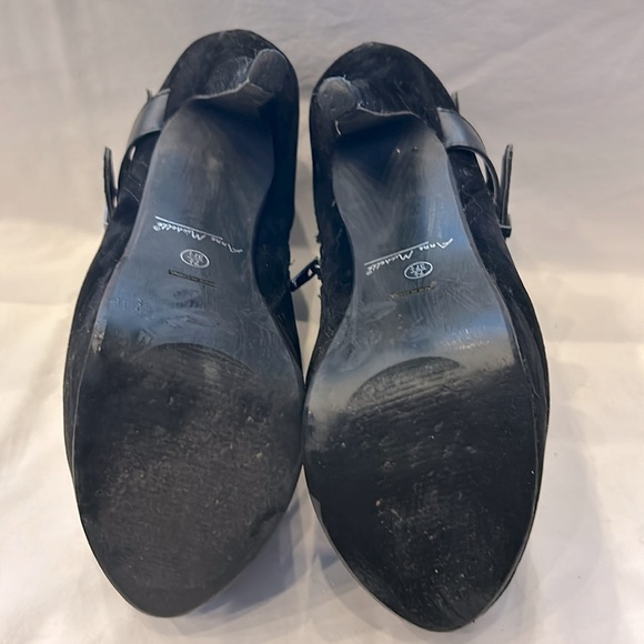 Black Anne Michelle High Heel Ankle Boots - Picture 5 of 8